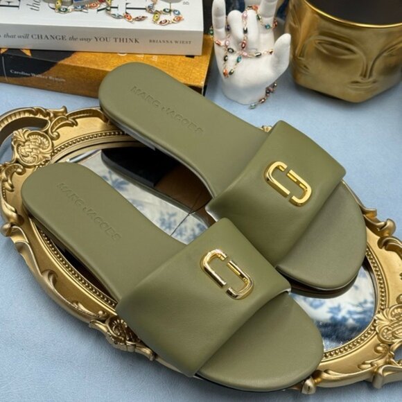 🆕 MARC JACOBS 🧿 NWOB The Snapshot Slide, Reed Green - Sz 38 US 8 - Picture 7 of 12